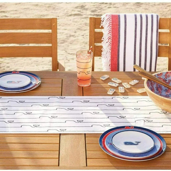 Vineyard Vines Whale Line Table Runner - Picture 2 of 2